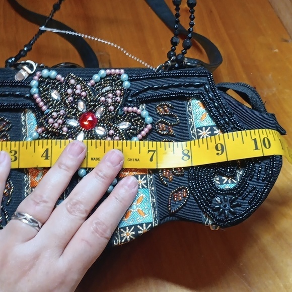 Vintage style beaded handbag - Picture 6 of 9